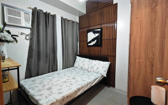 2- Bedroom Luxury Condo Unitluxhomme