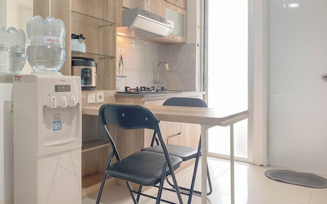 Modern Look 2Br At Bassura City Apartment