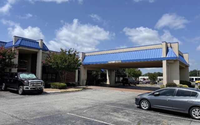 Haven Hotel By OYO Jonesboro University Area