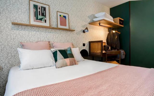 Republik Hôtel