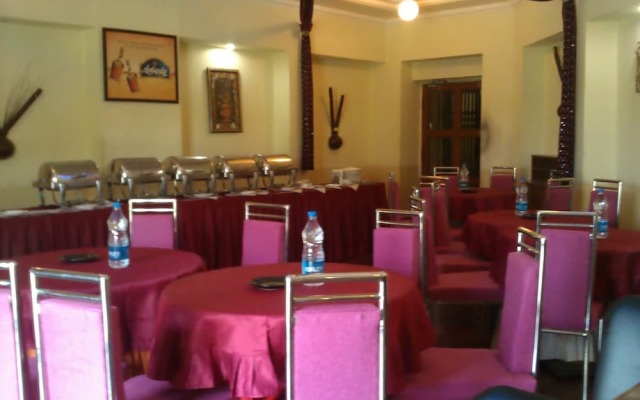 Rajhans Hotel and Resort