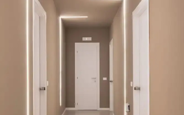 Luxury Station Suite