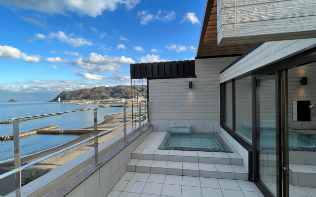 Kameya Rakan Hot Springs Ryokan