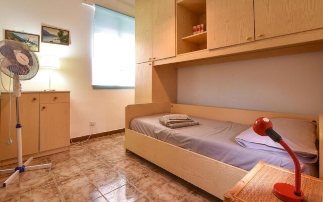 Beautiful Home in Alcamo With Wifi and 3 Bedrooms