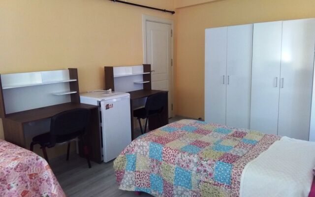 Bahar Hostel