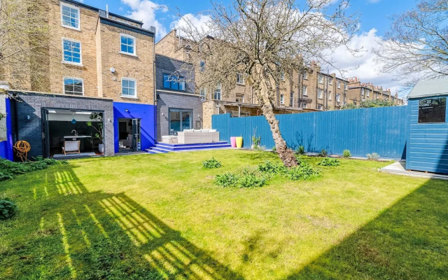 Grandeur Islington Home