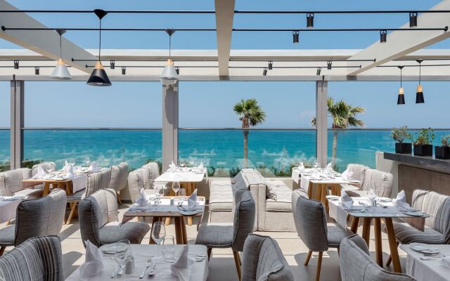 Ikones Seafront Luxury Suites - Adults Only