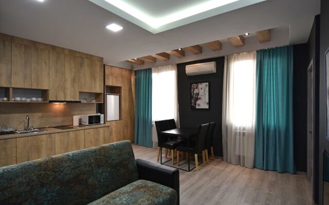 Gallery Apartments C