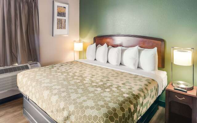 Suburban Studios Neenah-Appleton