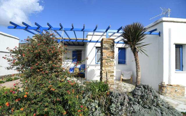 Lovely Studio Apartment For 2 Ppl In Tinos