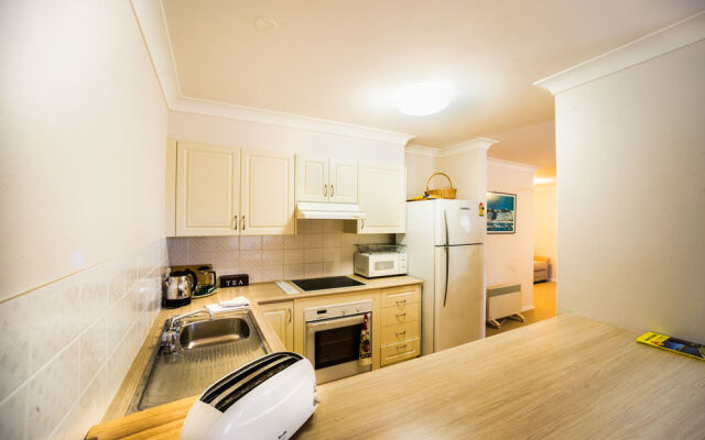Birchgrove Apartments
