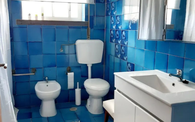 Impecable 4-bed Villa in Praia da Areia Branca