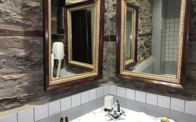 Palio Eleotrivio Guesthouse