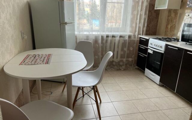Rent House on Entuziastov street, 48