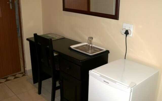 Augusta Villa St Pio Guest House