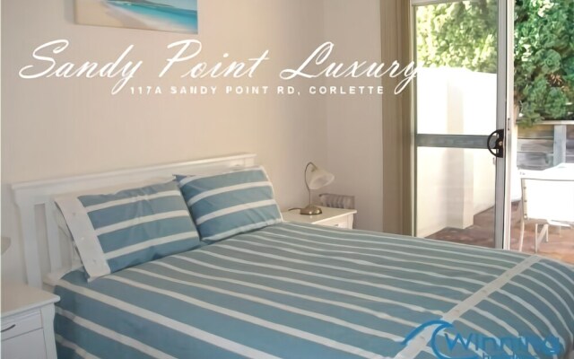 Sandy Point Road, 117A, Sandy Point Luxury