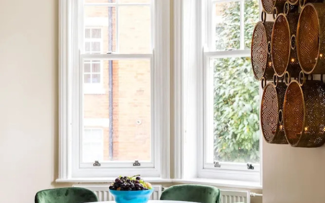 Molyneux Street Apartments