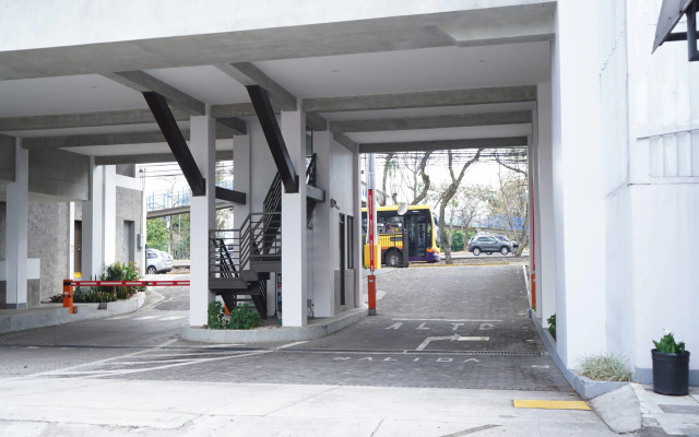 Costa Rica Tennis Club & Hotel