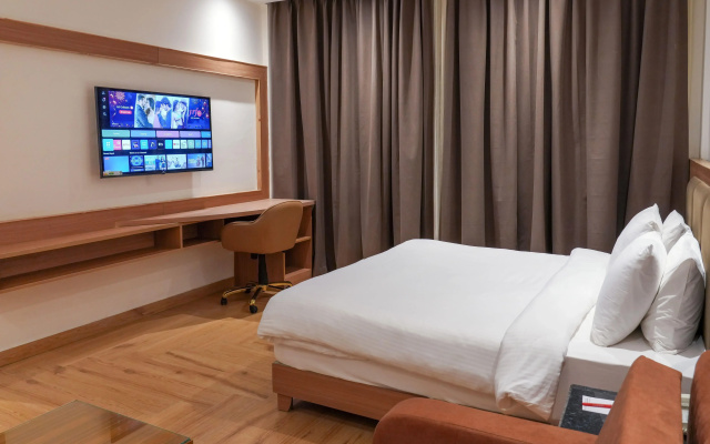 Ramada by Wyndham Mussoorie Mall Road