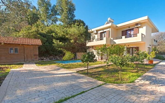 Secret Garden Villa