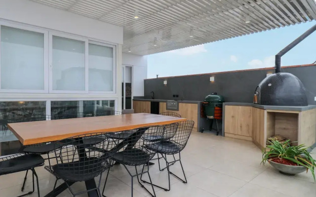 Elegant 3BR Duplex With Balcony in Miraflores