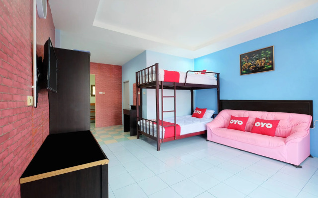 OYO 609 Lanta Dream House Apartment