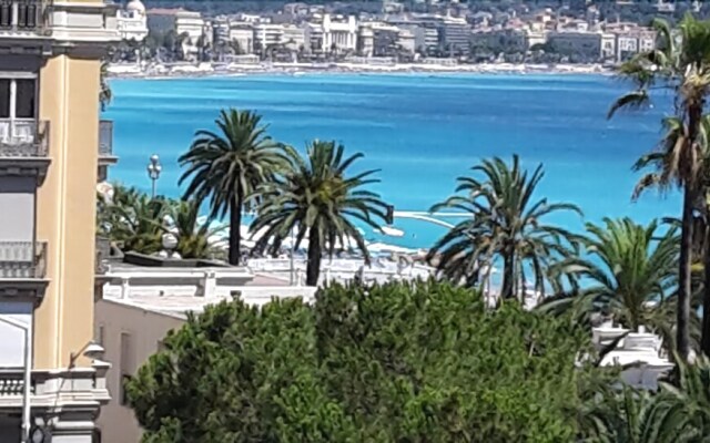 Parvis De La Mer