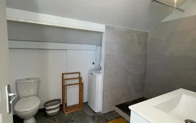 Saint-leu Réunion centre ville T3 Duplex meublé