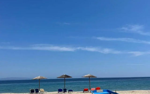 Lia's Beach House