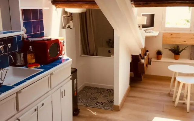 Studio centre ville Cannes 200 mètres des plages du midi - Apartment in Cannes - Photo 2