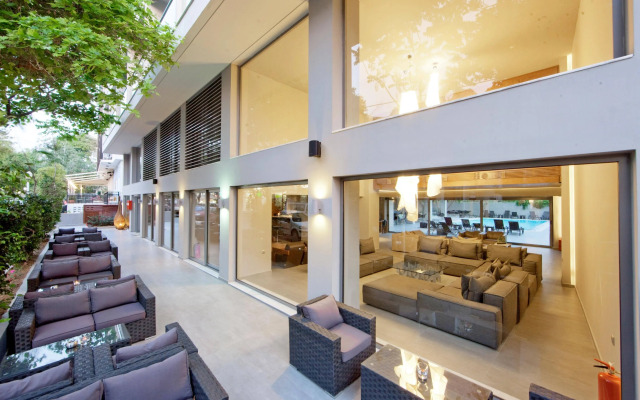 Oktober Downtown Boutique Hotel