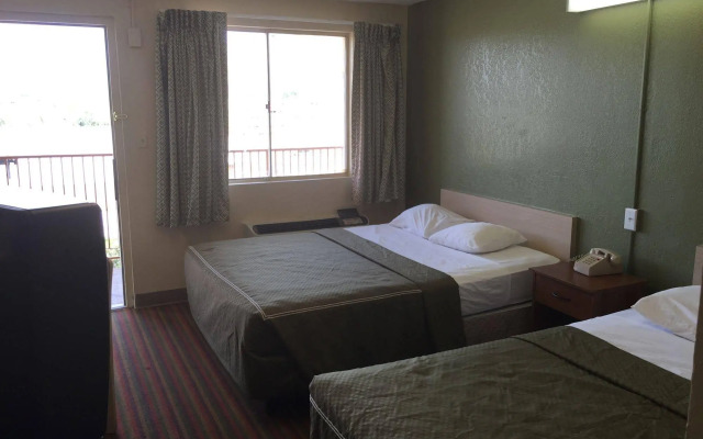 OYO Hotel Tucson Downtown