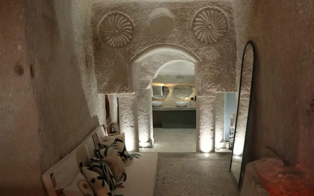 Eka Cave Suites