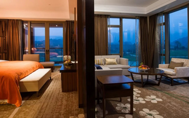 Dongyang Fenghuang Valley Narada Resort and Spa