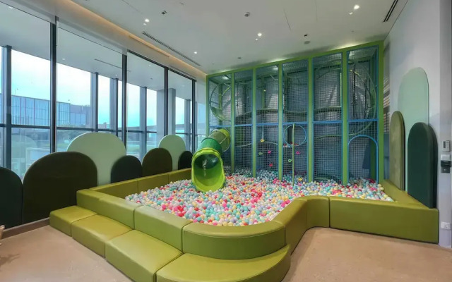 Genius Saigon - The MarQ District 1