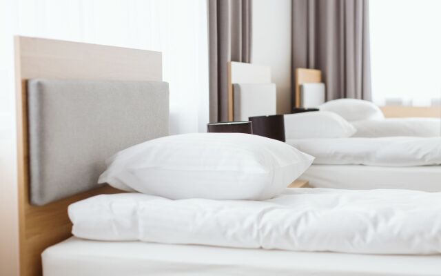 Waw Hotel Airport Okecie