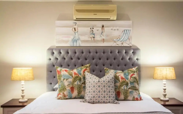 The Hamptons Guest House