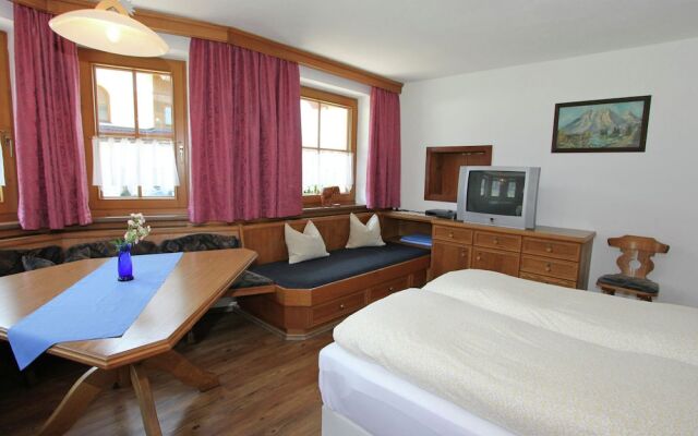 Spacious Apartment with Garden near Ski Area in Tyrol