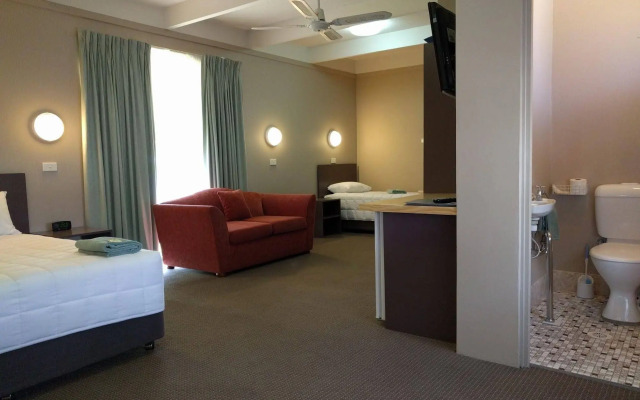 Apollo Motel Parkes