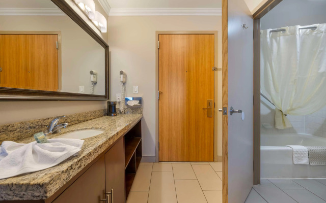 Best Western Los Angeles Worldport Hotel