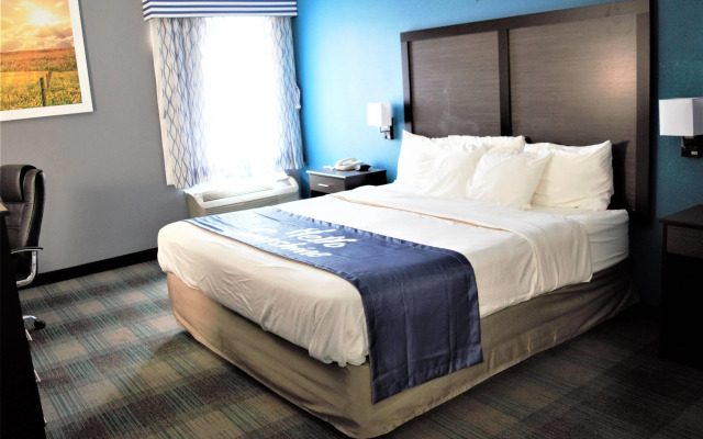Days Inn by Wyndham Montgomery