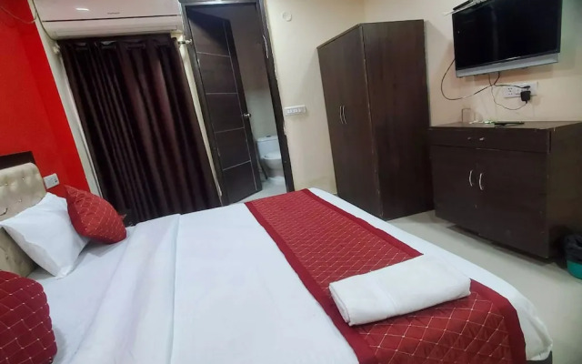 Airport T Palace