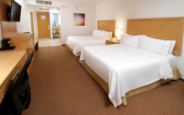 Holiday Inn Express & Suites Irapuato