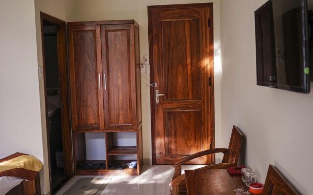 Amber Hostel