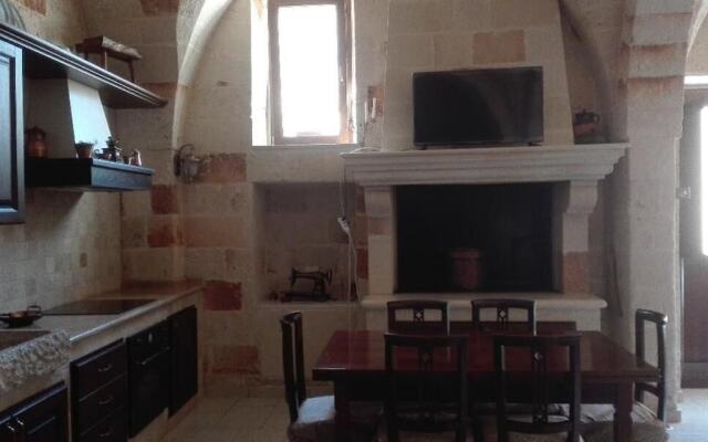 Holiday Home" C'era una Volta"