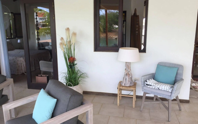 Lagoon Villas