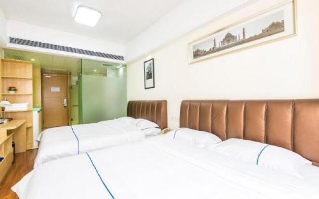 Uzone Serviced Apartment