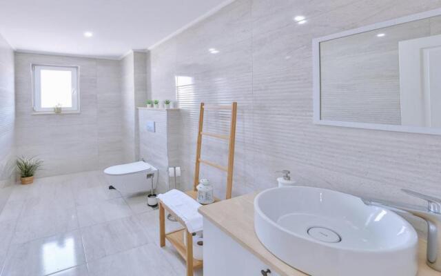 Begonya Suites