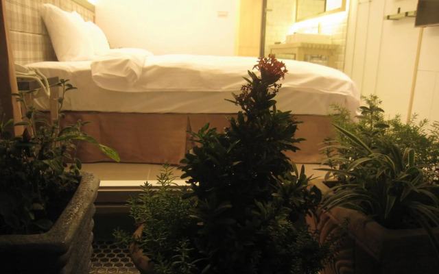 Formosa Boulevard Station Garden Hotel