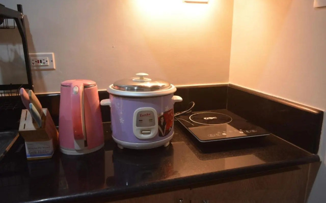Paranaque SM-Sucat Field Res. Bldg 5, 2/F, 2BR with Balcony